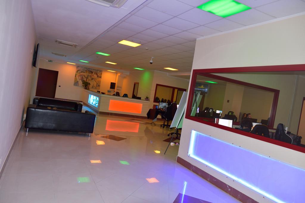 Hotel Laurence Roma Dış mekan fotoğraf