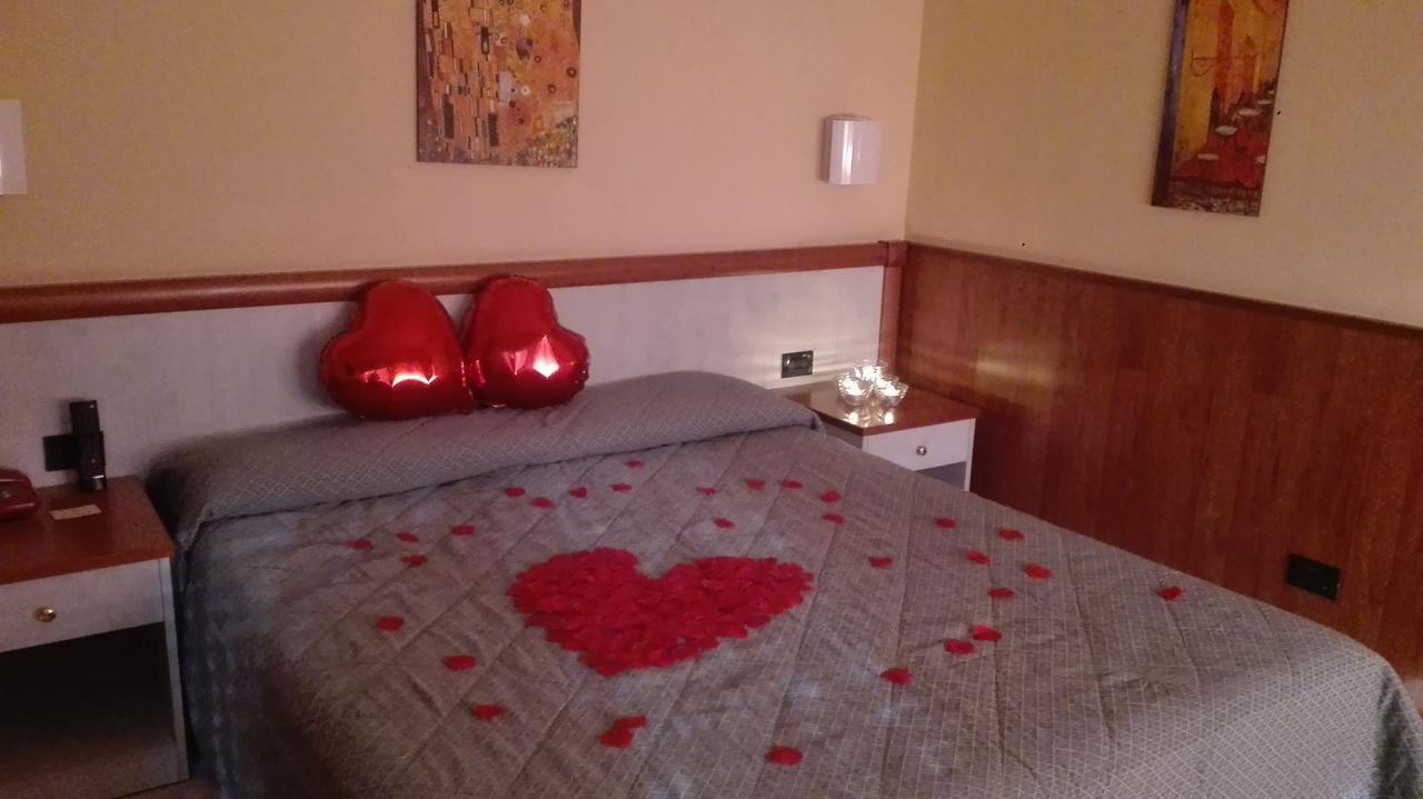 Hotel Laurence Roma Dış mekan fotoğraf