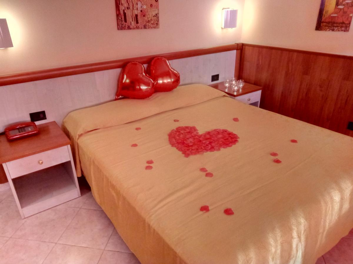 Hotel Laurence Roma Dış mekan fotoğraf