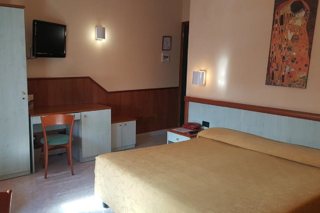 Hotel Laurence Roma Dış mekan fotoğraf